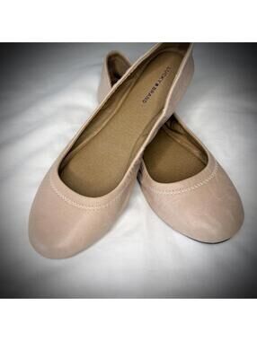 Lucky Brand Women's 10 Ballet Flats in Beige Soft Leather Outer With Rubber Sole